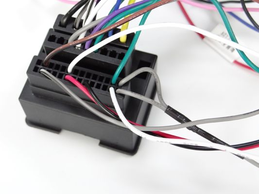 電子自動車用ワイヤーハーネスの組立 周回プロ